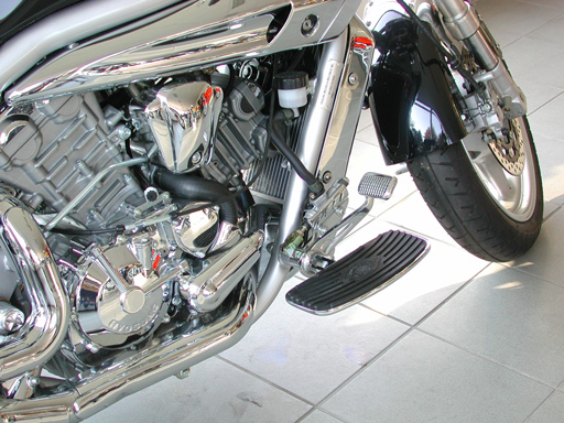 Hyosung deals gv650 custom